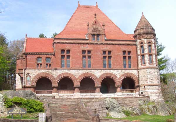 Oakes_Ames_Memorial_Hall_(North_Easton,_MA)_-_front_facade.jpg